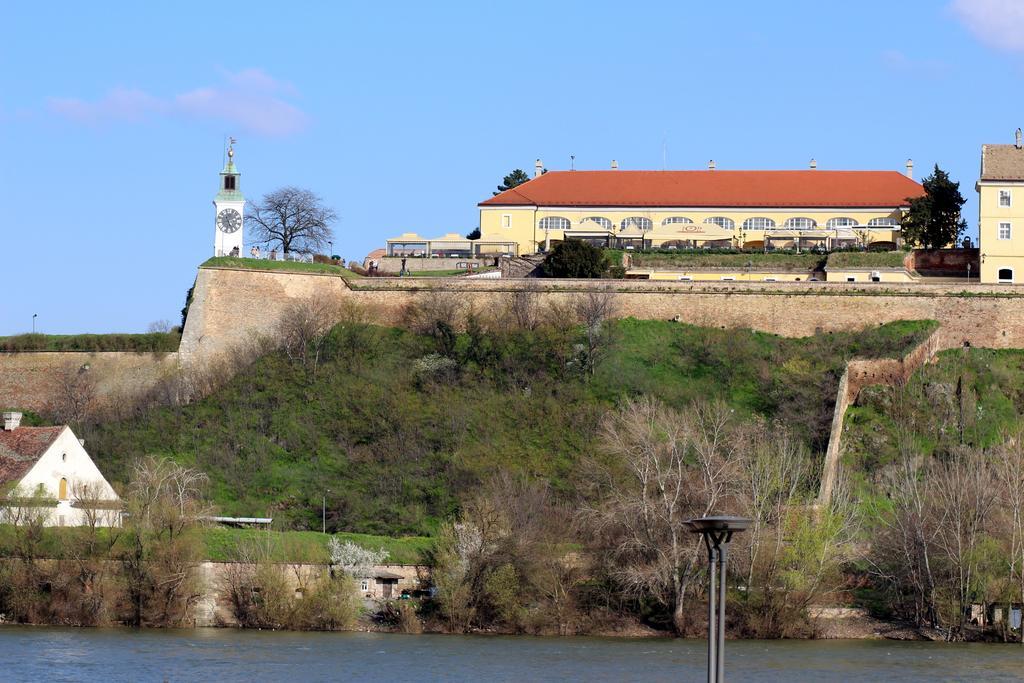 Best View Apartment Novi Sad Eksteriør billede
